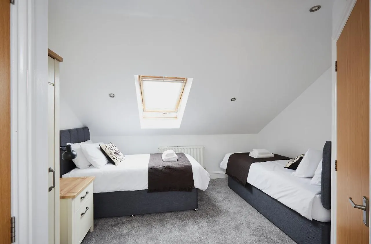 Listers Lodge Halifax Holiday home